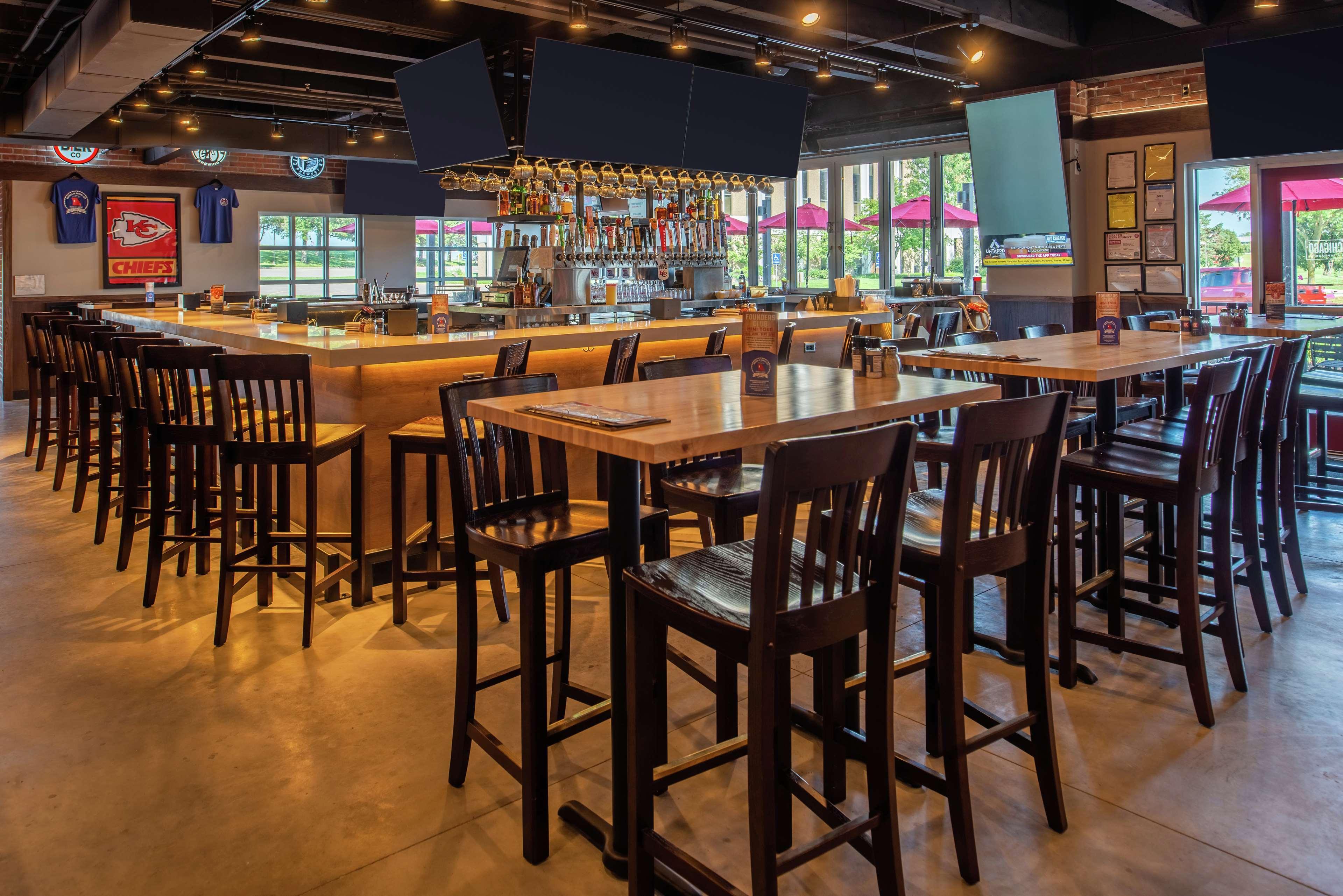 Hilton Garden Inn Kansas City Airport Mo Εξωτερικό φωτογραφία