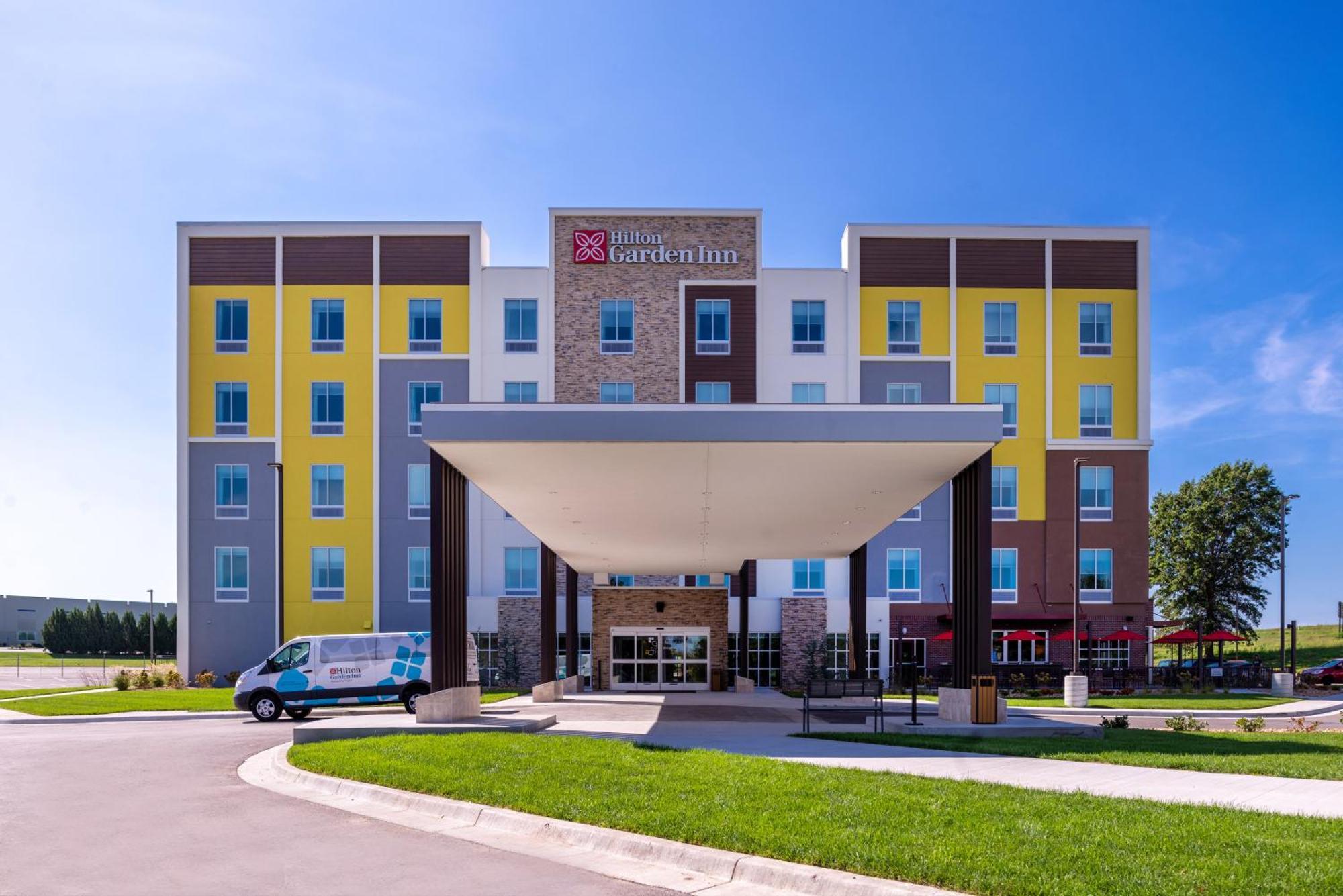 Hilton Garden Inn Kansas City Airport Mo Εξωτερικό φωτογραφία