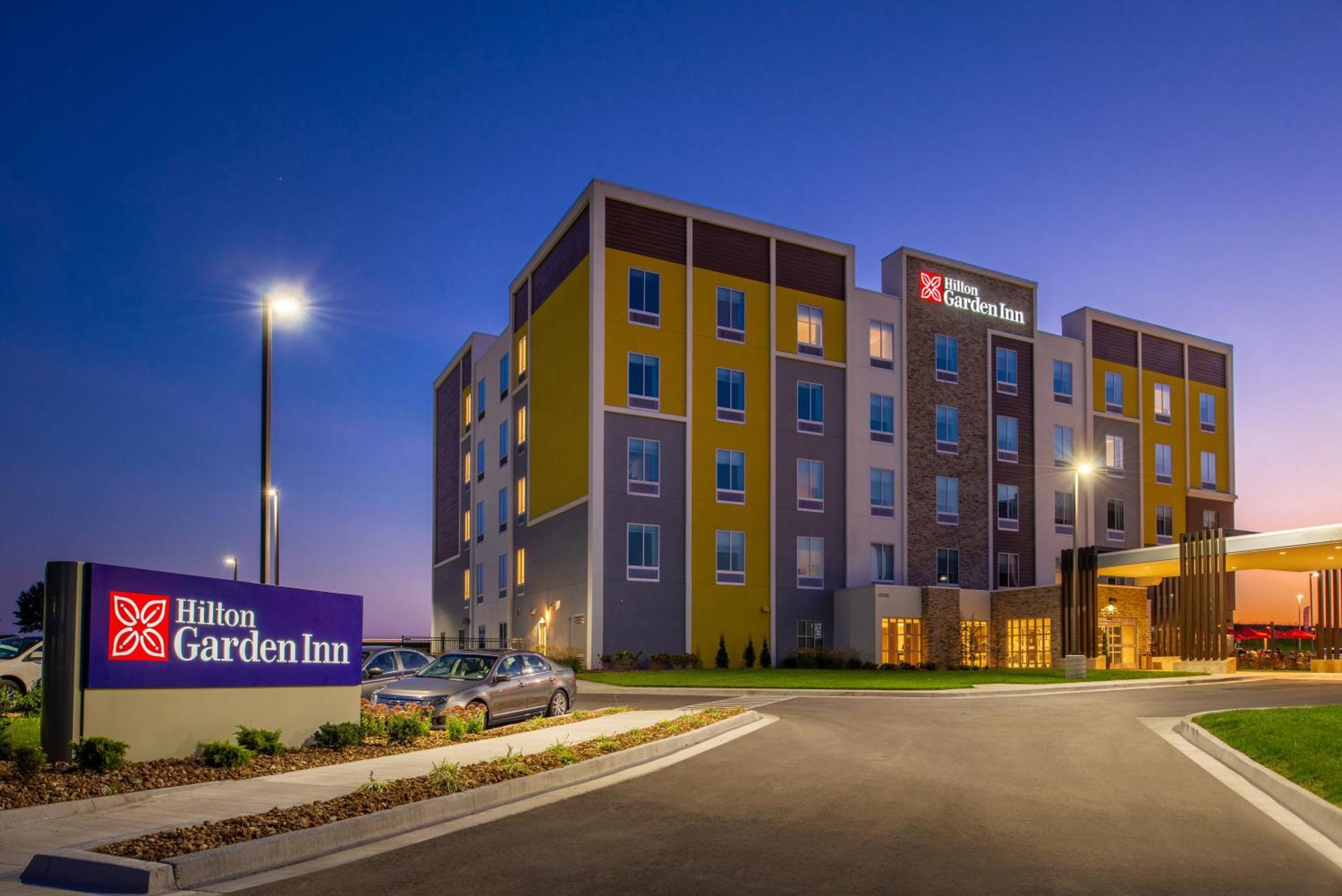 Hilton Garden Inn Kansas City Airport Mo Εξωτερικό φωτογραφία