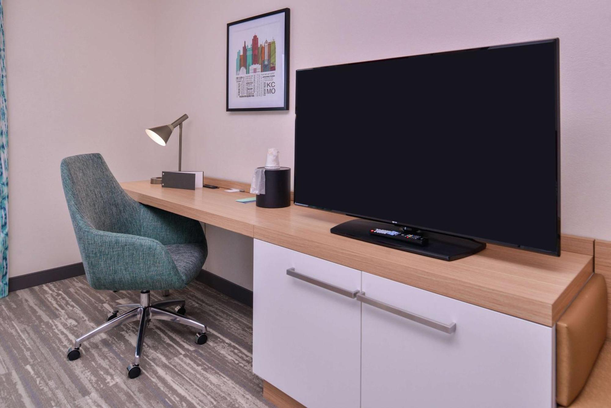 Hilton Garden Inn Kansas City Airport Mo Εξωτερικό φωτογραφία