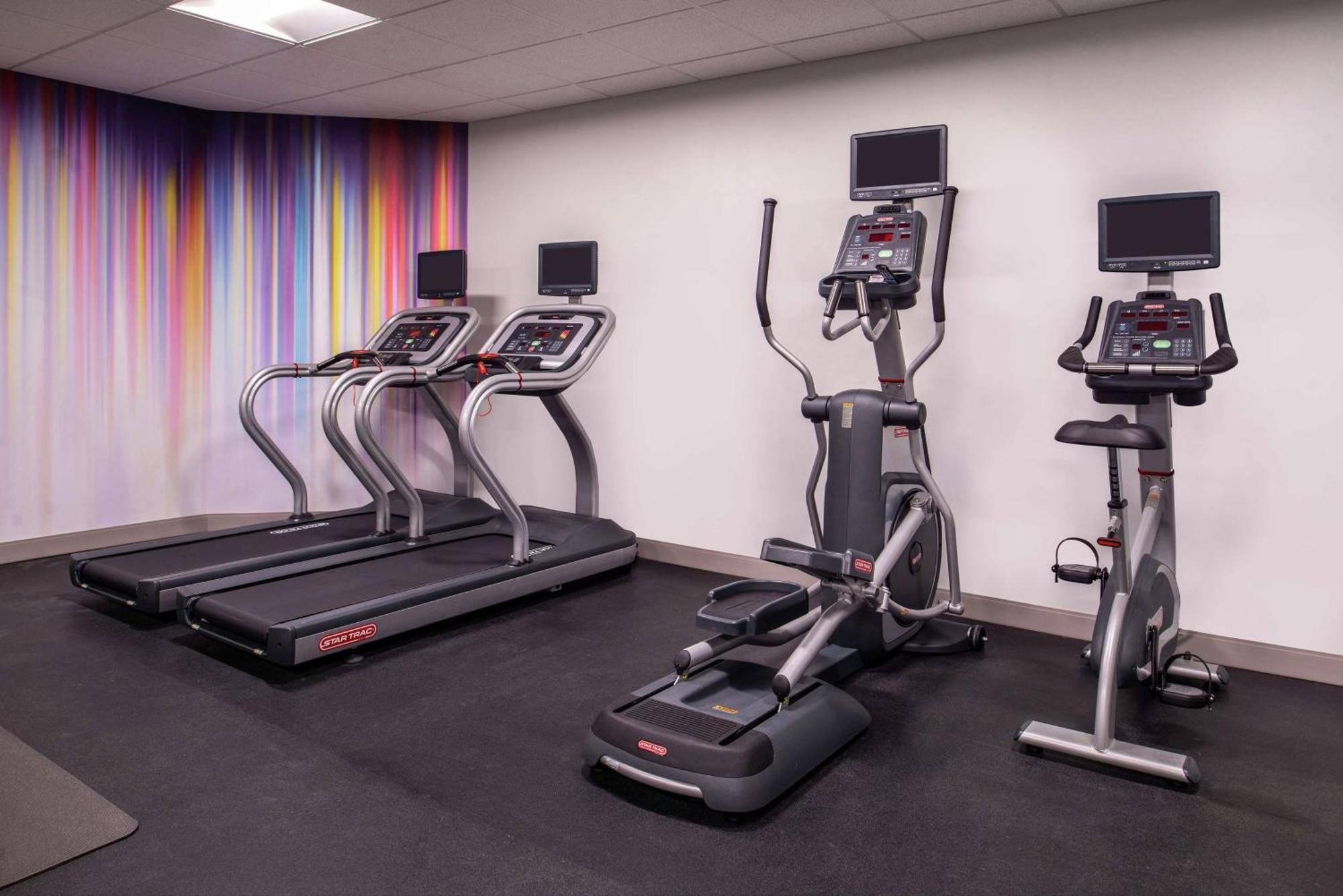 Hilton Garden Inn Kansas City Airport Mo Εξωτερικό φωτογραφία